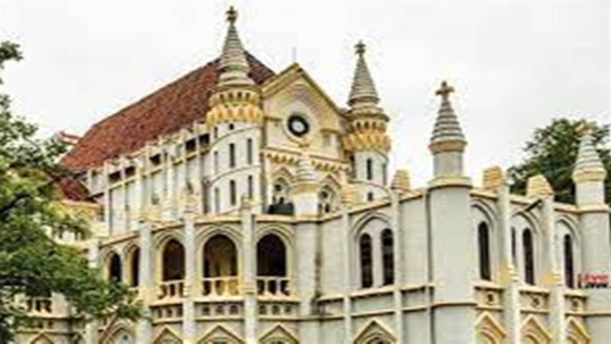 Photo of हाई कोर्ट में ओबीसी आरक्षण से संबंधित याचिकाओं की  जारी रहेगी सुनवाई