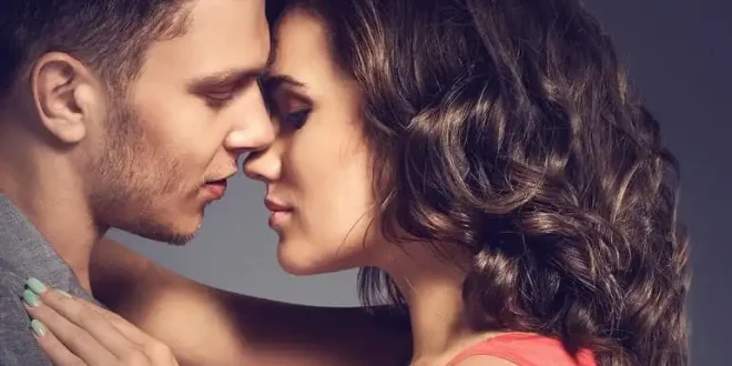 Photo of ऐसे जानें लड़की आपसे प्यार करती हैं कि नहीं