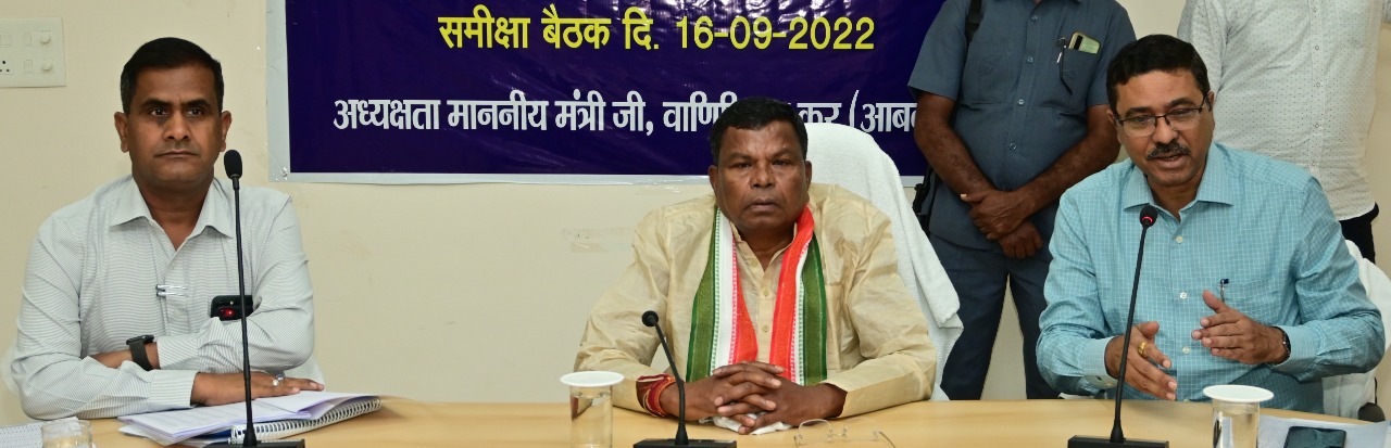 Photo of मदिरा के अवैध विक्रय पर हो सख्त कार्रवाई – लखमा