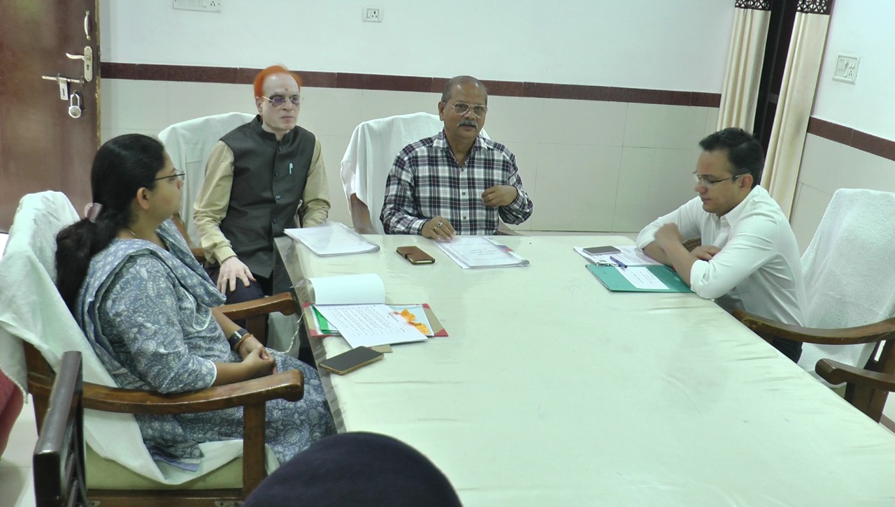 Photo of मानवाधिकार आयोग ने केंद्रीय जेल, जिला अस्पताल, वृद्धाश्रम और स्कूलों का किया निरीक्षण