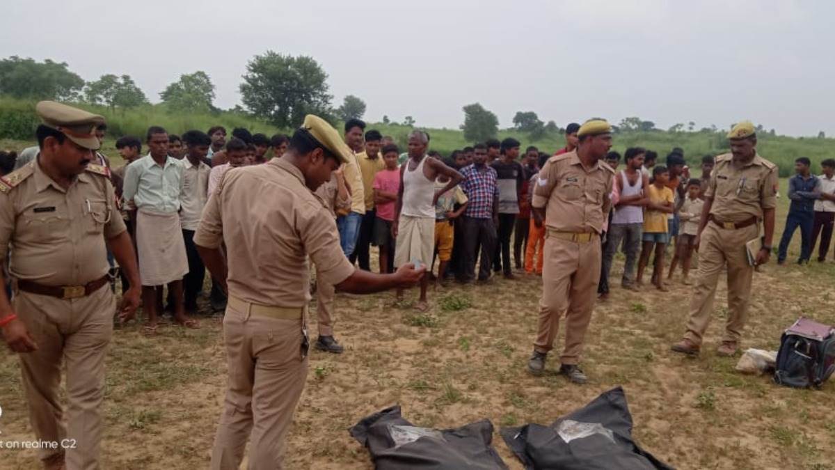 Photo of जंगल में फंदे पर लटका मिला प्रेमी युगल का शव, सुसाइड नोट भी बरामद