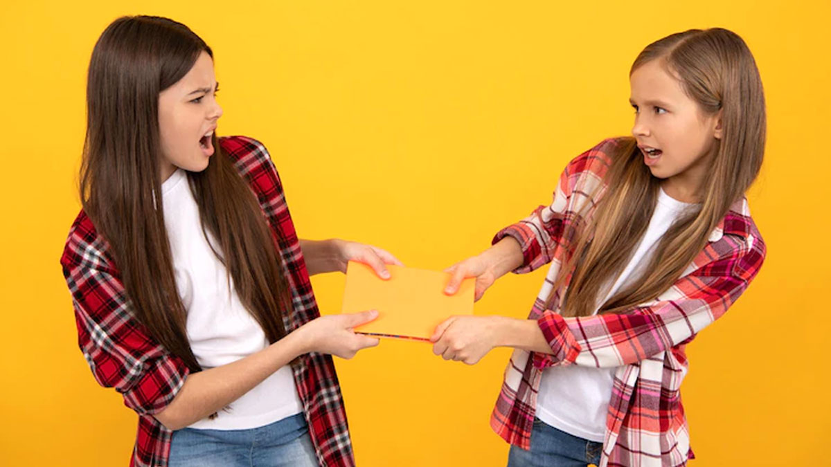 Photo of बच्चों को बुरी संगत से बचाने के लिए अपनाए ये तरीका