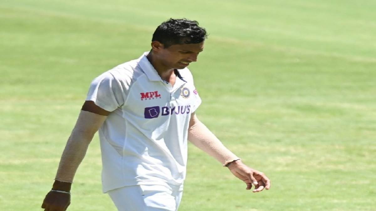 Photo of न्यूजीलैंड के खिलाफ आगामी वनडे सीरीज से बाहर हुए तेज गेंदबाज नवदीप सैनी..