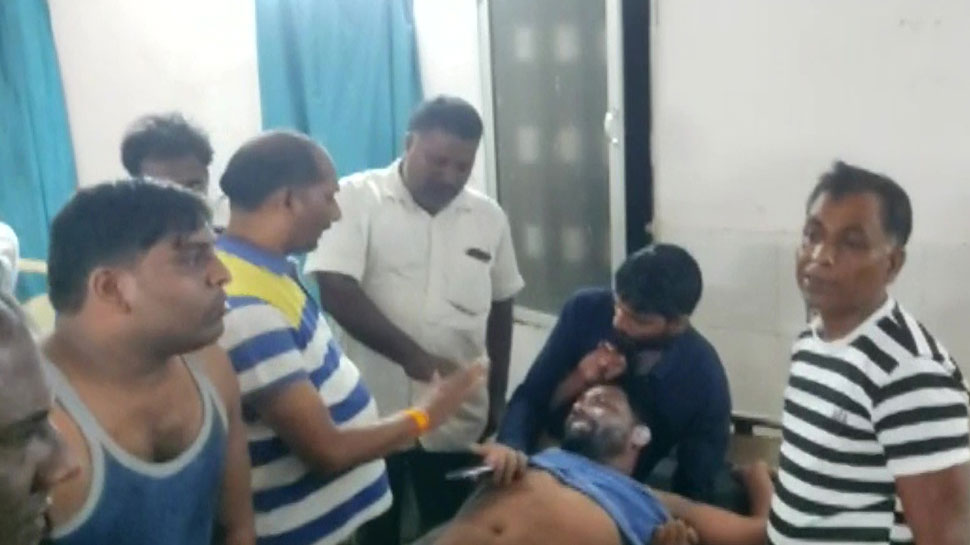 Photo of झारखंड से पेट्रोल डालकर जलाने का एक और मामला आया सामने, हाथापाई के बाद दिया वारदात को अंजाम..  