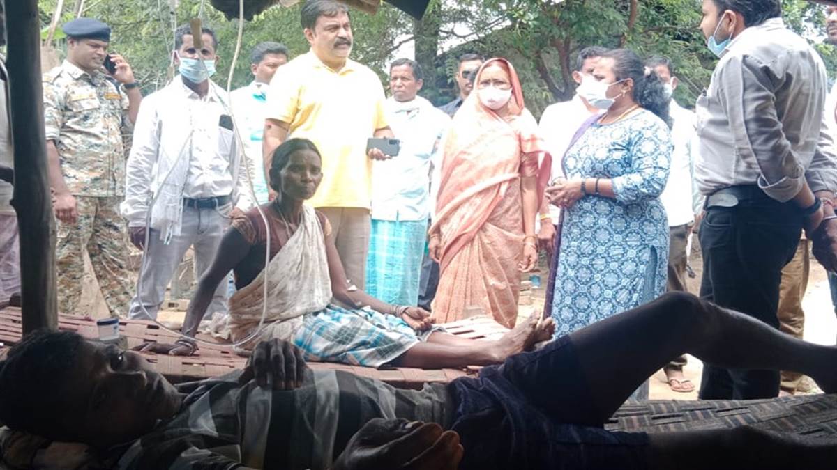 Photo of छत्‍तीसगढ़ में नहीं थम रहे उल्टी-दस्त के केस, विधायक ने फोन पर चर्चा कर की नई एंबुलेंस की मांग..