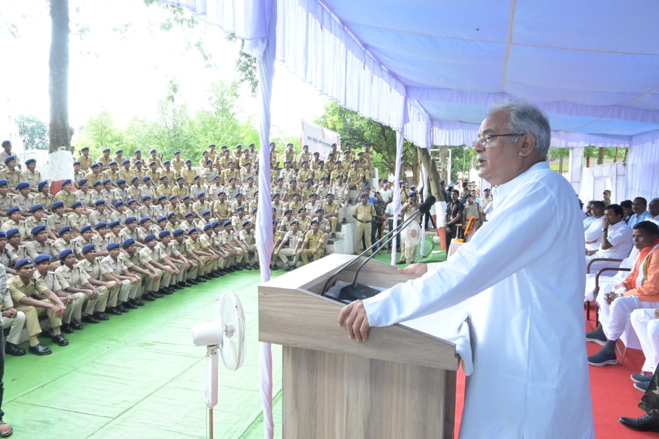 Photo of बस्तर फाइटर्स की नियुक्ति के साथ ही शांति-सुरक्षा और विकास की नई शुरुआत-भूपेश