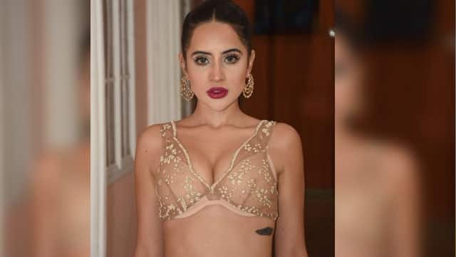 Photo of न्यूड कलर की आउटफिट में दिखी उर्फी जावेद