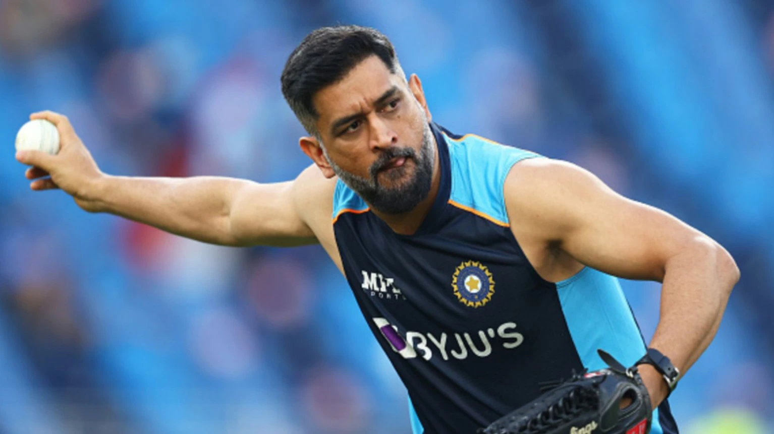 Photo of MS धोनी को मिल सकता है टीम इंडिया में कोच द्रविड़ से भी बड़ा पद..