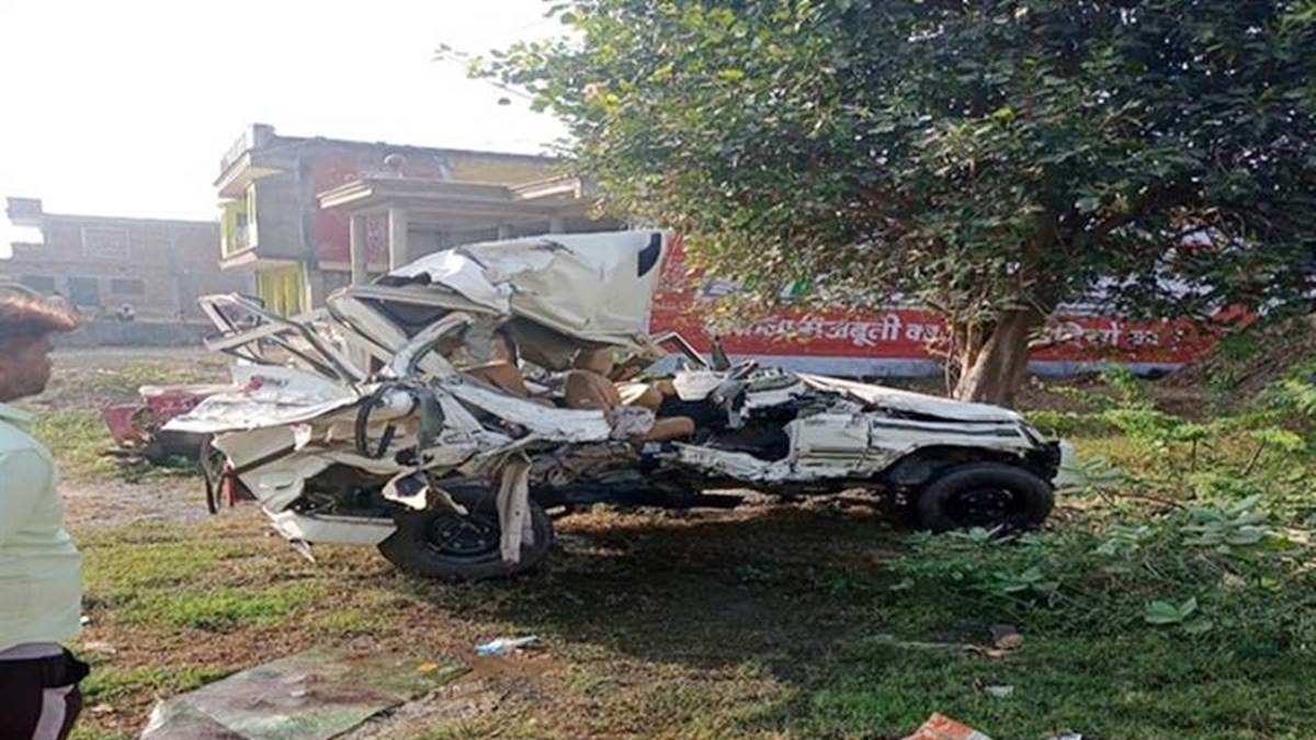 Photo of  नूराबाद के हाईवे पर गिट्टी से भरे डंपर व बोलेरो की की भिड़ंत में पांच लोगों की हुई मौत