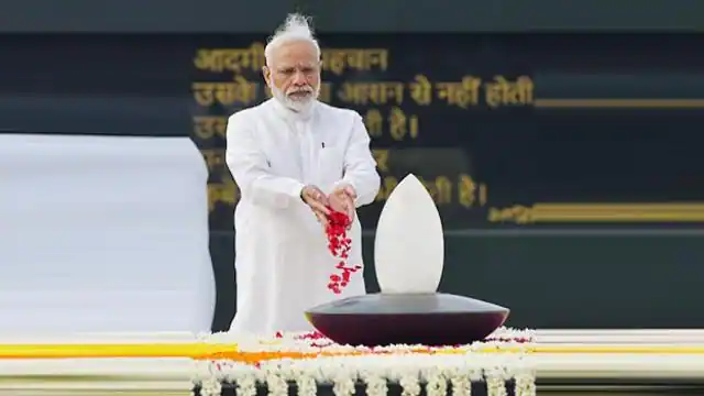 Photo of PM मोदी ने भारत रत्न अटल बिहारी वाजपेयी की जयंती पर श्रद्धांजलि अर्पित करते हुए कहीं ये बड़ी बात..