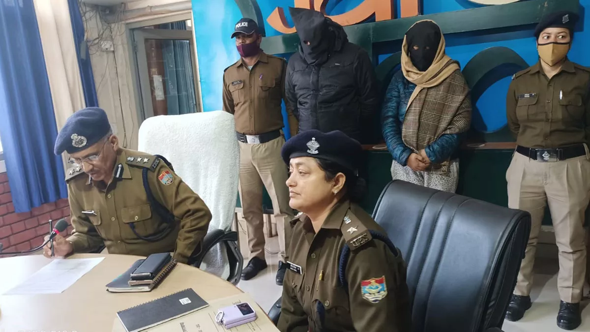 Photo of विपिन रावत हत्याकांड: पुलिस ने आरोपित दम्पती को किया गिरफ्तार, बेसबॉल के बैट से किया था हमला..