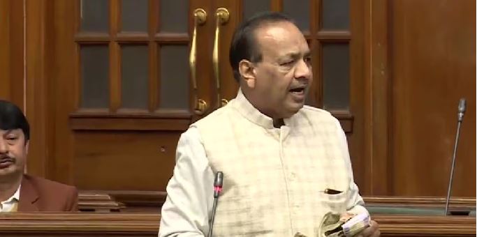 Photo of भर्ती प्रक्रिया को लेकर चुप रहने के लिए मुझे रिश्वत देने की कोशिश की गई: मोहिंदर गोयल