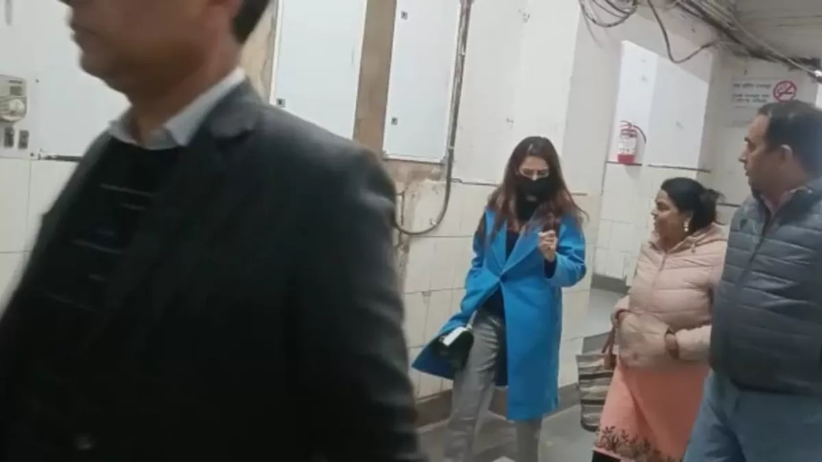 Photo of 200 करोड़ मनी लॉन्ड्रिंग के मामले में चाहत खन्ना ने कोर्ट के सामने दर्ज कराया बयान..