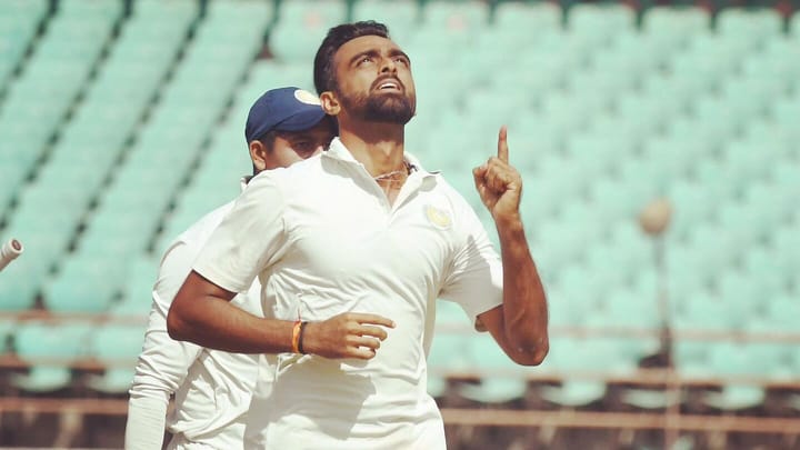 Photo of जयदेव उनादकट ने की धमाकेदार वापसी, पहले ही ओवर में ली हैट्रिक…