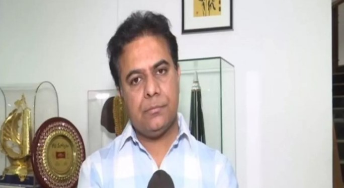 Photo of बीआरएस के नेता के.टी. रामाराव ने राजग सरकार पर आरोप लगाते हुए कही ये बड़ी बात