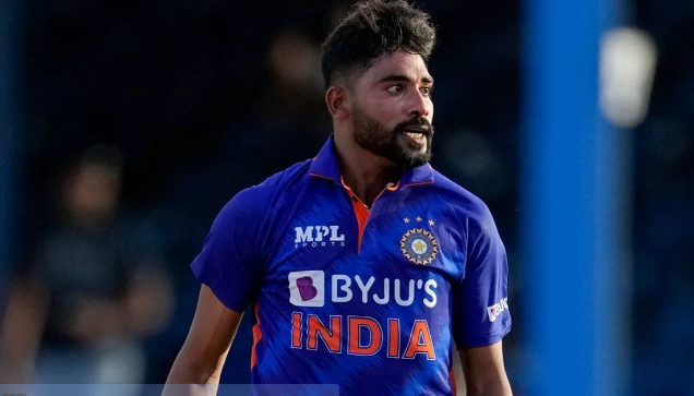 Photo of भारतीय टीम के तेज गेंदबाज मोहम्मद सिराज को मिला ये शानदार तोहफा, पढ़े पूरी खबर