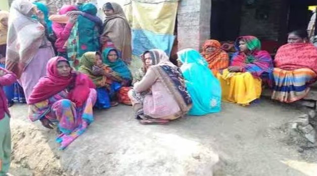 Photo of युवती ने घर के अंदर फांसी लगाकर की आत्महत्या, जाने क्या थी वजह..