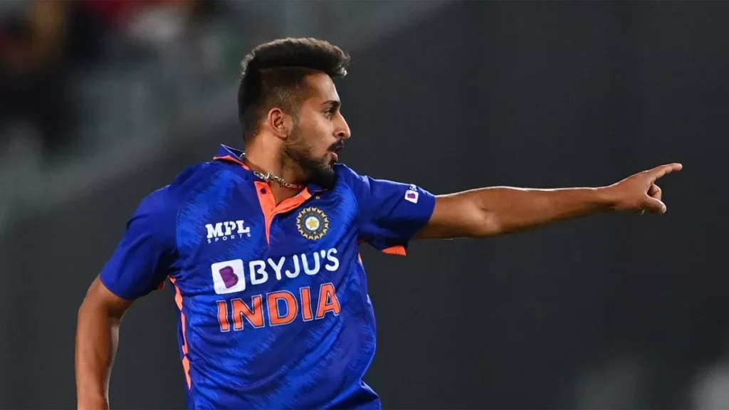 Photo of पाकिस्तान सुपर लीग के इस एडिशन में मैं उमरान मलिक का रिकॉर्ड तोड़ डालूंगा: जमान खान