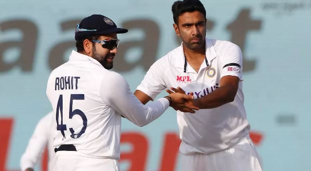 Photo of  भारत और ऑस्‍ट्रेलिया ने अपने स्‍क्‍वाड में इन चार  स्पिनरों को किया शामिल..  