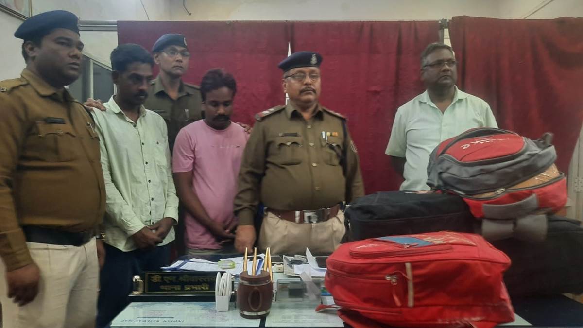 Photo of जीआरपी की एंटी क्राइम टीम को फिर मिली बड़ी सफलता, हत्थे चढ़े दो गांजा तस्कर…