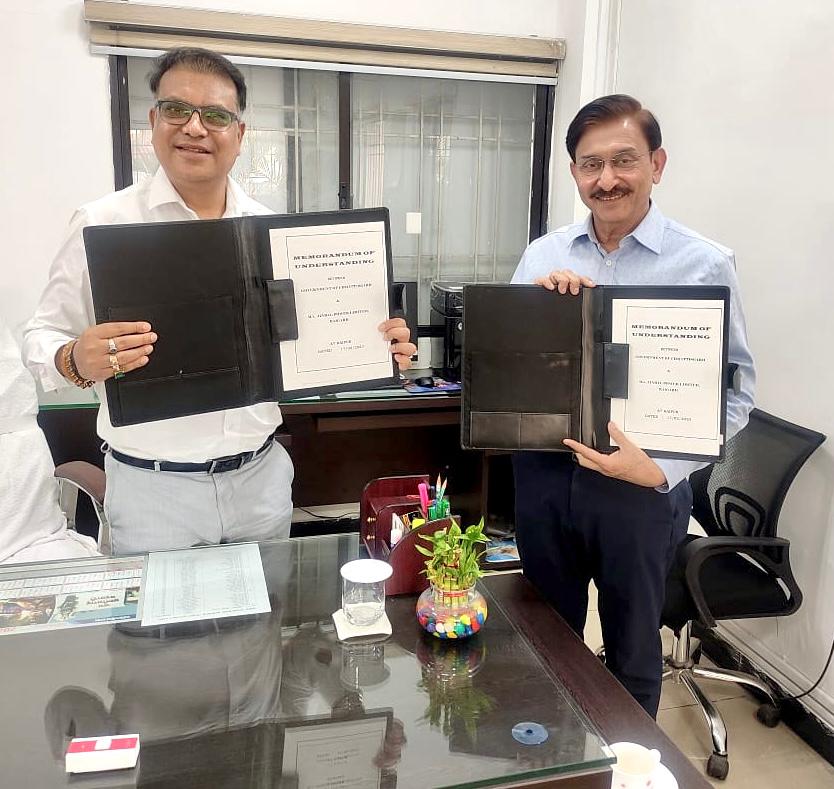 Photo of जिंदल ने सोलर पावर प्लांट लगाने 400 करोड़ रूपए के निवेश किया का एमओयू