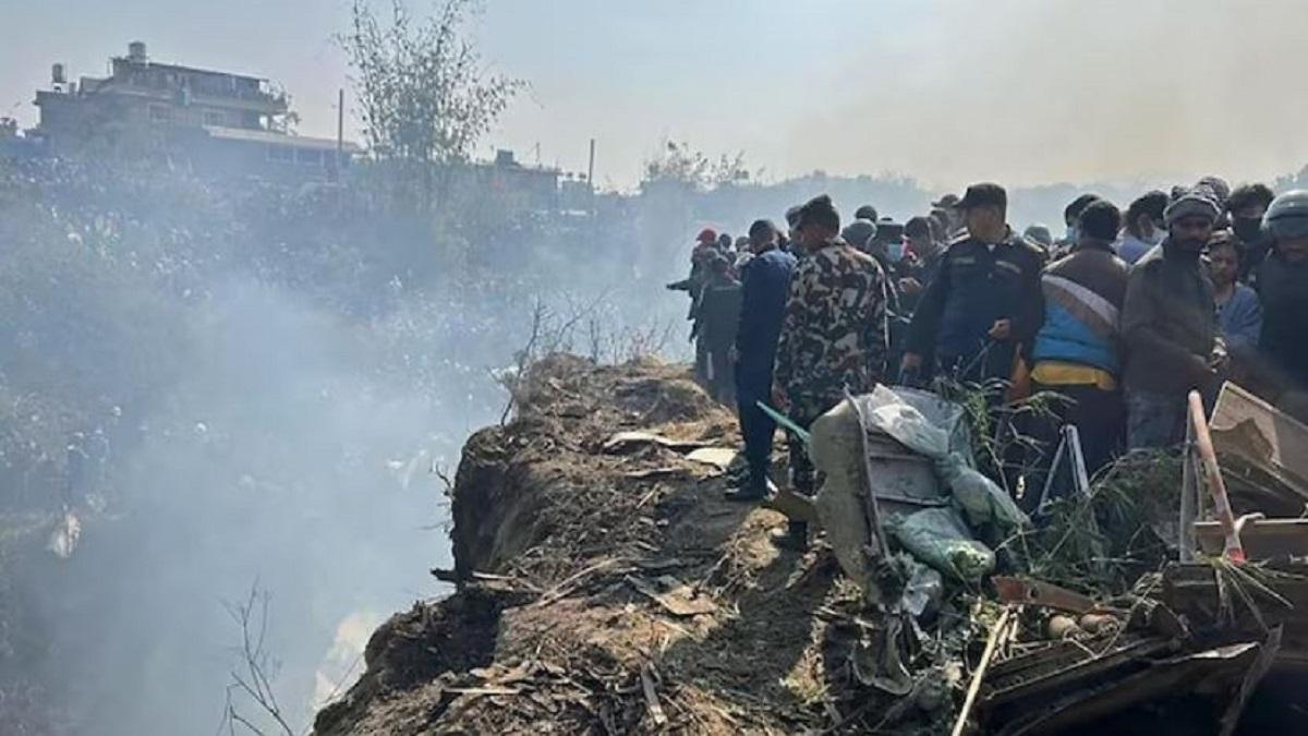 Photo of आएये जानते है किसकी गलती से हुआ था नेपाल के पोखरा में हुआ विमान हादसा, सामने आई रिपोर्ट