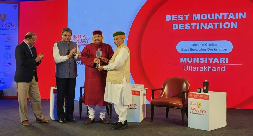 Photo of टूरिज्म सर्वे अवार्ड में प्राकृतिक सुंदरता से लबरेज मुनस्यारी को बेस्ट माउंटेन डेस्टिनेशन का मिला अवार्ड..