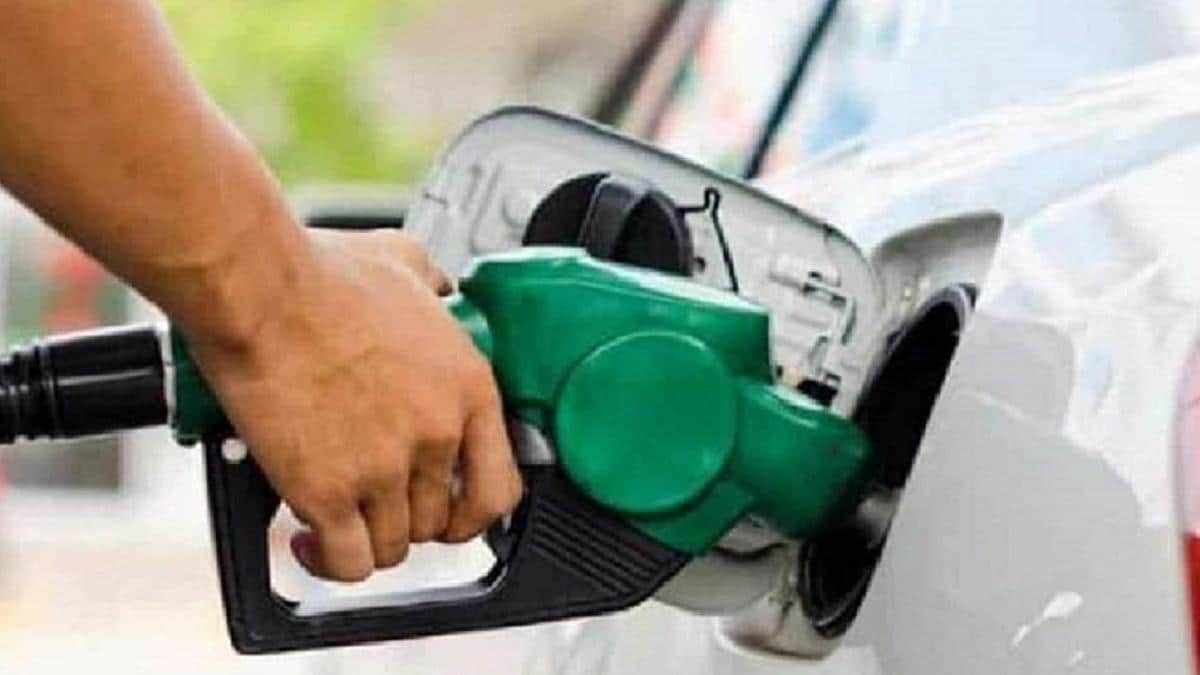 Photo of आपके शहर में क्या है पेट्रोल और डीजल की कीमत..