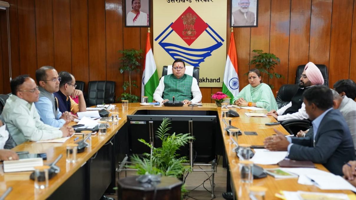 Photo of धामी की अध्यक्षता में हुई बैठक में हल्द्वानी में खेल विश्वविद्यालय बनाने के लिए सहमति बनी..