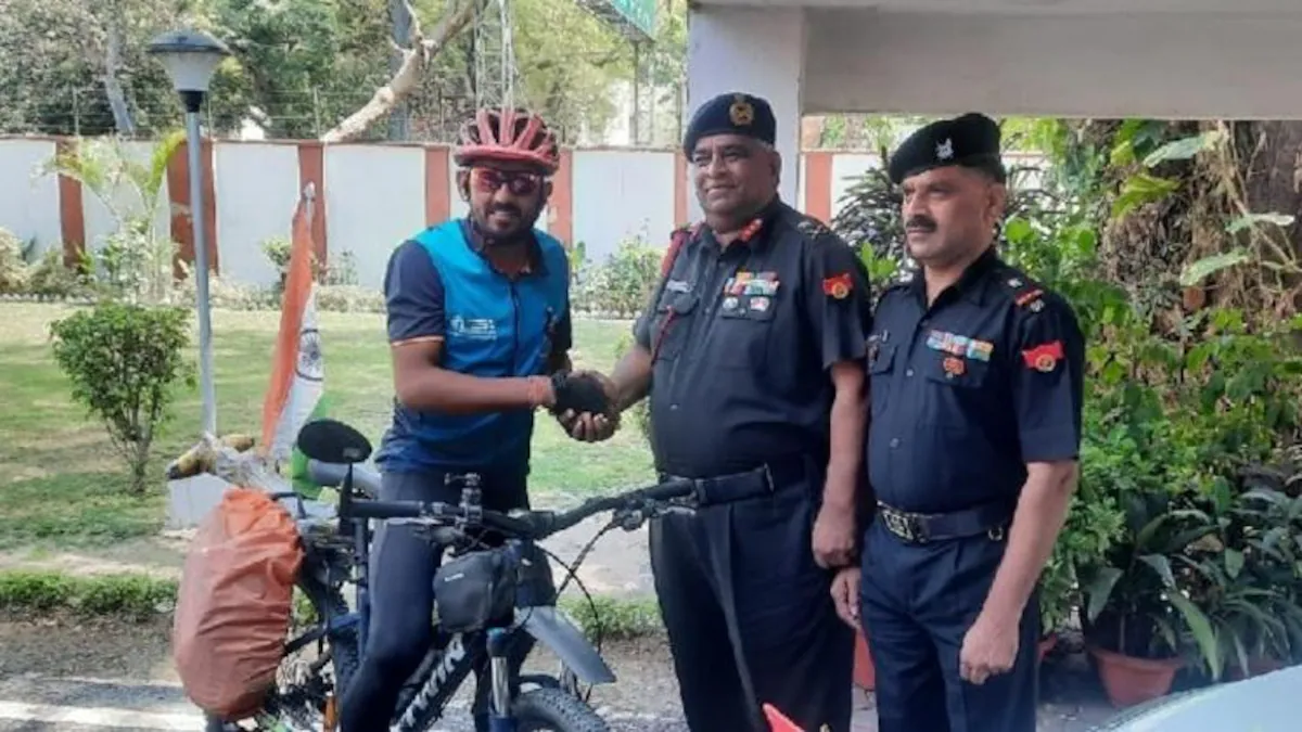 Photo of 34 साल के नरपत राजपुरोहित ने 30121.64 किमी साइकिल चलाकर गिनीज वर्ल्ड रिकॉर्ड में दर्ज कराया अपना नाम