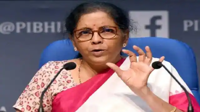 Photo of आईए जानें वित्त मंत्री निर्मला सीतारमण ने क्या कहा…
