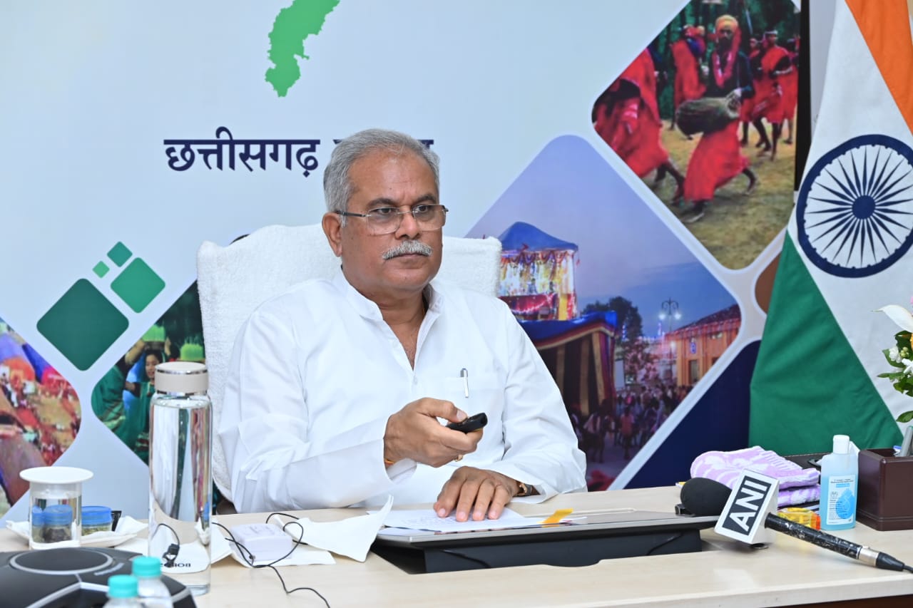 Photo of भूपेश ने गैर-अनुसूचित क्षेत्रों के लिए पर्व सम्मान निधि योजना का किया शुभारंभ