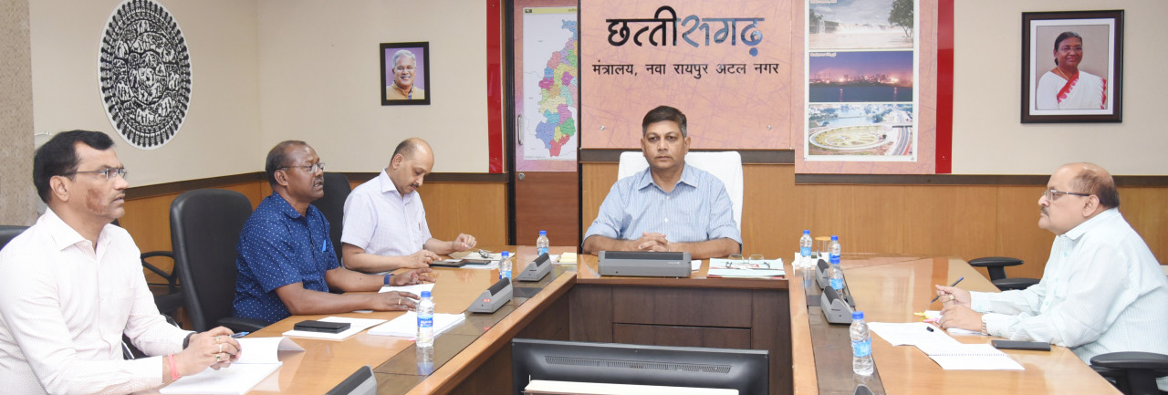 Photo of मुख्य सचिव ने की राजस्व एवं आपदा प्रबंधन विभाग के कार्यो की समीक्षा