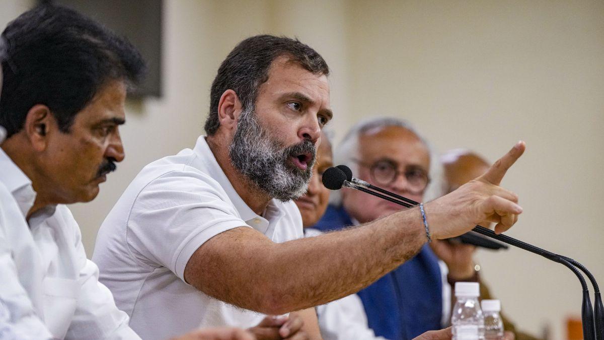 Photo of राहुल गांधी को सूरत की अदालत से झटका लगने के बाद भाजपा ने उनपर जमकर साधा निशाना…