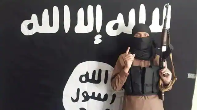 Photo of युद्धग्रस्त देश सीरिया में इस्लामिक स्टेट समूह के लड़ाकों ने रविवार को कम से कम 31 लोगों की हत्या कर दी