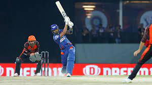 Photo of हैदराबाद में मेजबान सनराइजर्स हैदराबाद और लखनऊ सुपर जाएंट्स की भिड़ंत…