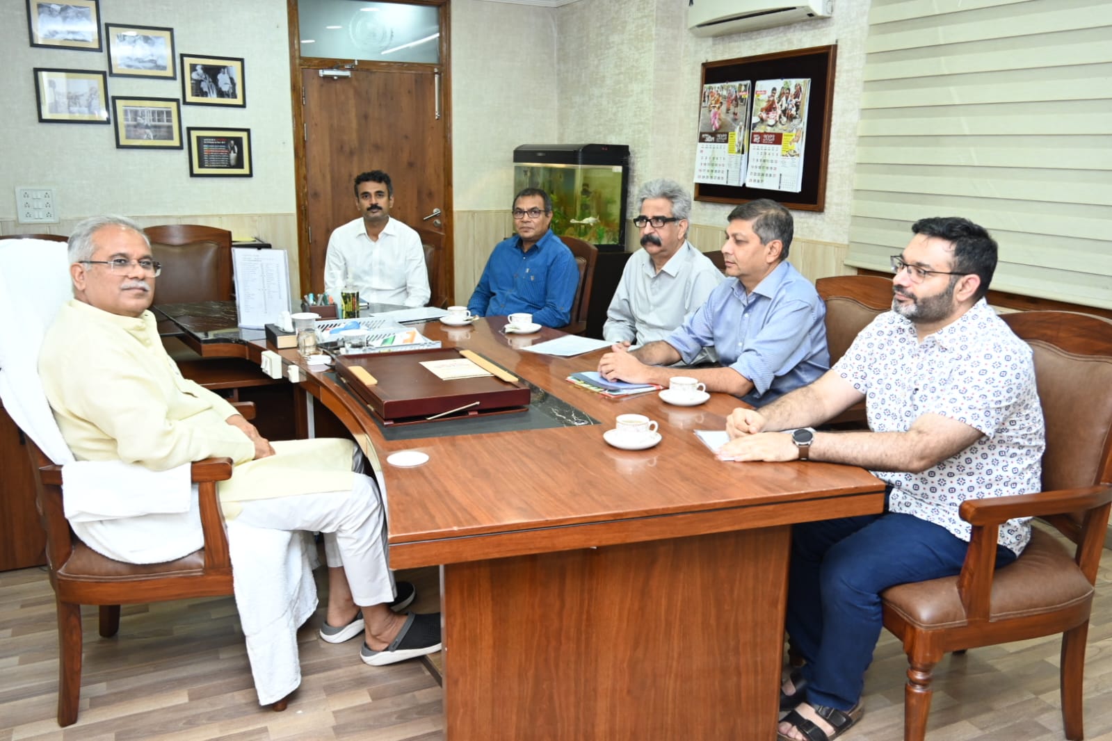 Photo of भूपेश का शासकीय पदों पर बम्पर भर्ती शुरू करने का निर्णय