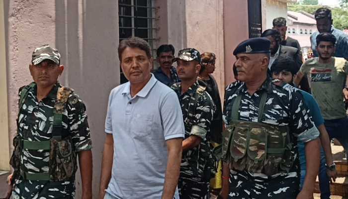 Photo of कारोबारी अनवर ढेबर को विशेष अदालत ने ईडी को सौंपा चार दिन की रिमांड पर