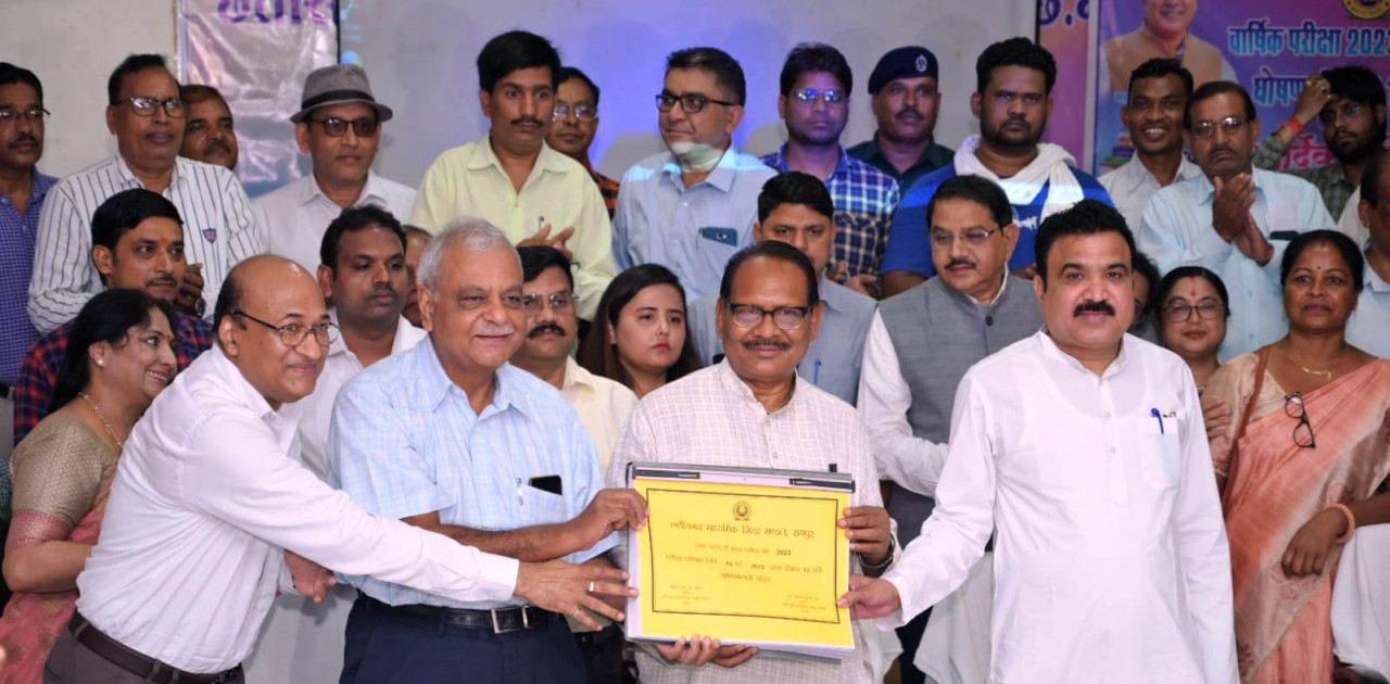 Photo of हाई स्कूल में 75.05 प्रतिशत और हायर सेकेण्डरी में 79.96 प्रतिशत परीक्षार्थी उत्तीर्ण