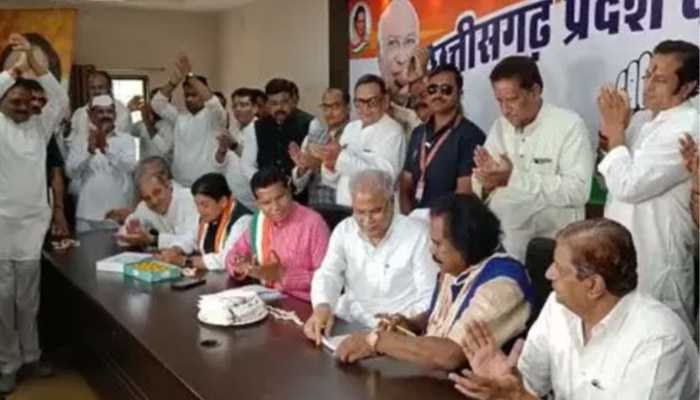 Photo of भाजपा से इस्तीफा देने वाले आदिवासी नेता नन्द कुमार साय कांग्रेस में शामिल