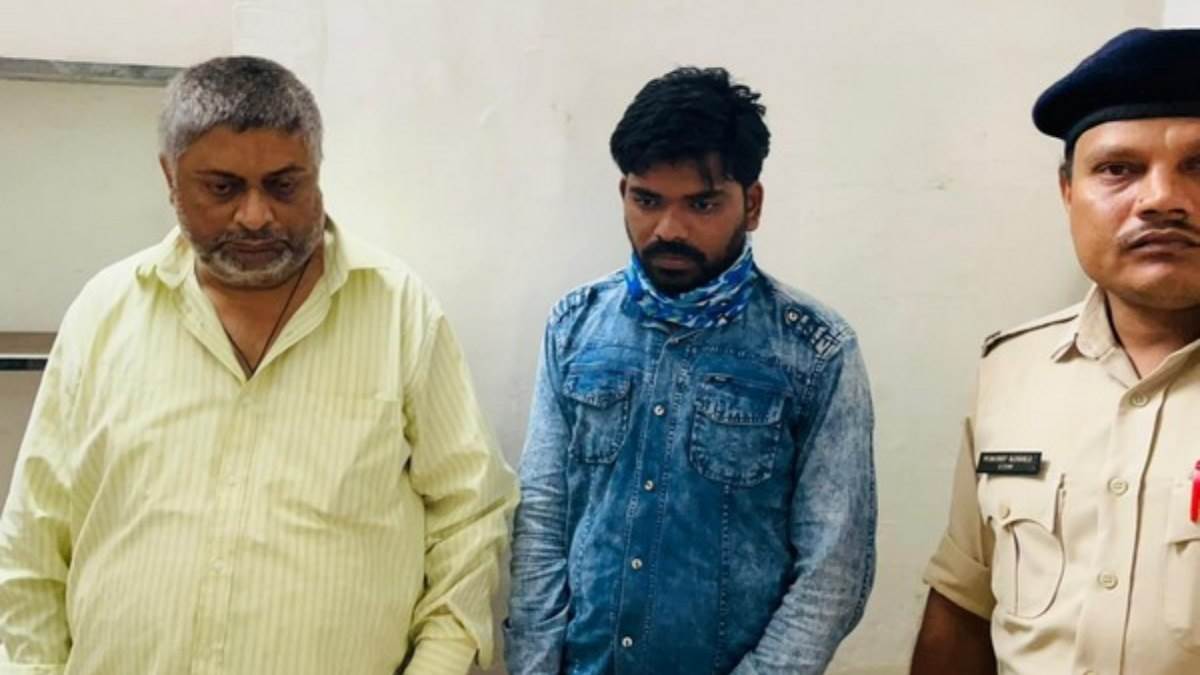 Photo of प्रवर्तन निदेशालय की कार्रवाई से बचाने के बदले में चार सरकारी अधिकारियों को धोखा देने के आरोप में दो लोगों को गिरफ्तार किया गया..