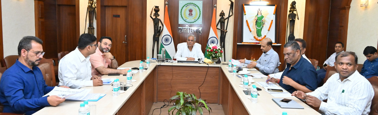 Photo of भूपेश की गांवों में कल 06 से 17 जुलाई तक ‘रोका-छेका’ करने की अपील