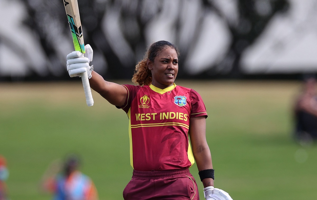 Photo of Hayley Matthews बनी ऐसा कारनामा करने वाली वेस्टइंडीज की तीसरी महिला खिलाड़ी..
