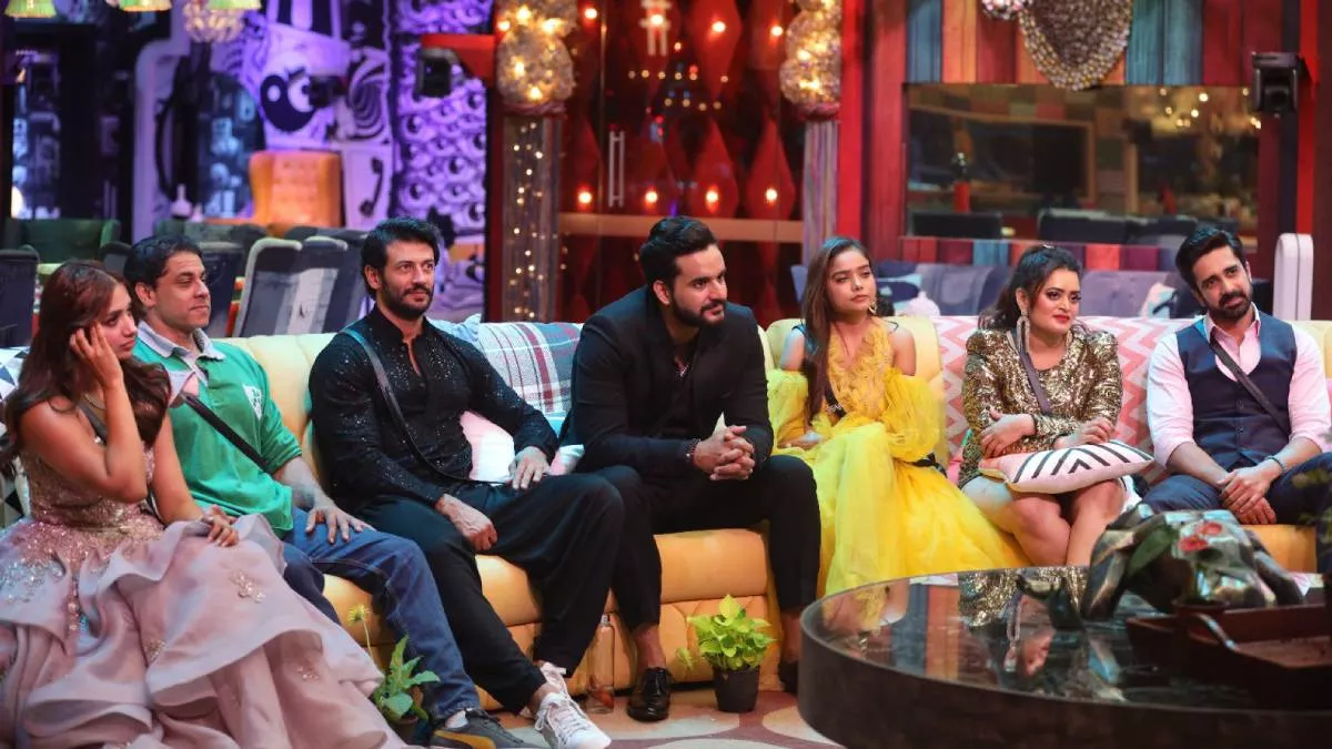 Photo of बिग बॉस से कौन सा कंटेस्टेंट हुआ आउट?