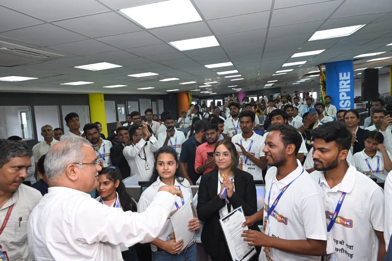 Photo of भूपेश ने रायपुर में किया बीपीओ का शुभारंभ