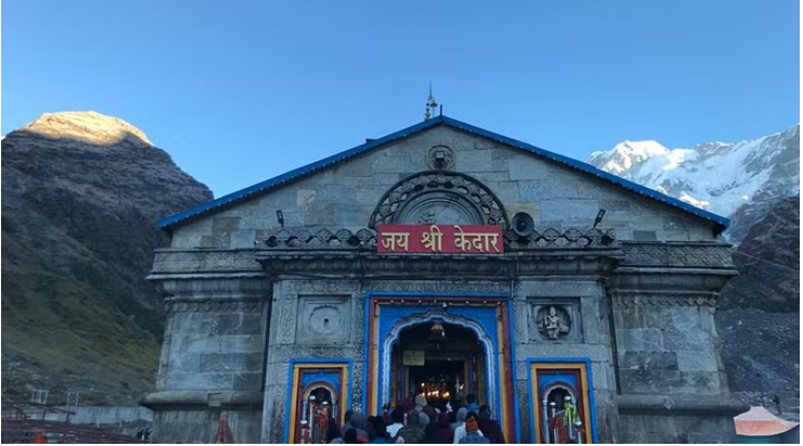 Photo of केदारनाथ धाम: बाबा के भक्तों में ध्यान गुफा को लेकर बना उत्साह, कपाट बंद होने से पहले की भी मिली बुकिंग