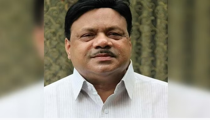 Photo of CG चुनाव 2023: भाजपा से इस्तीफा देकर जोगी की पार्टी में शामिल हुआ राजेंद्र कुमार राय, जानिये क्यों?