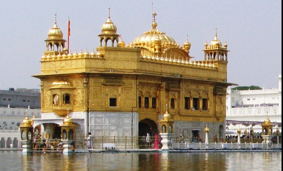 Photo of पंजाब: PM मोदी को दिए स्वर्ण मंदिर के मॉडल की नीलामी पर रार