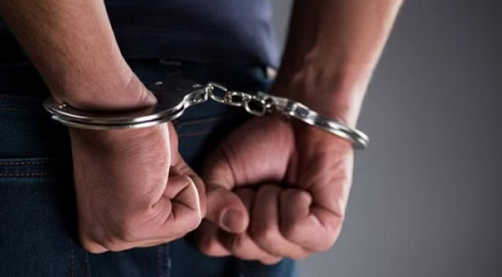 Photo of महाराष्ट्र : सोलापुर ड्रग्स मामले का मुख्य आरोपी पकड़ा गया, जानिये पूरा मामला?