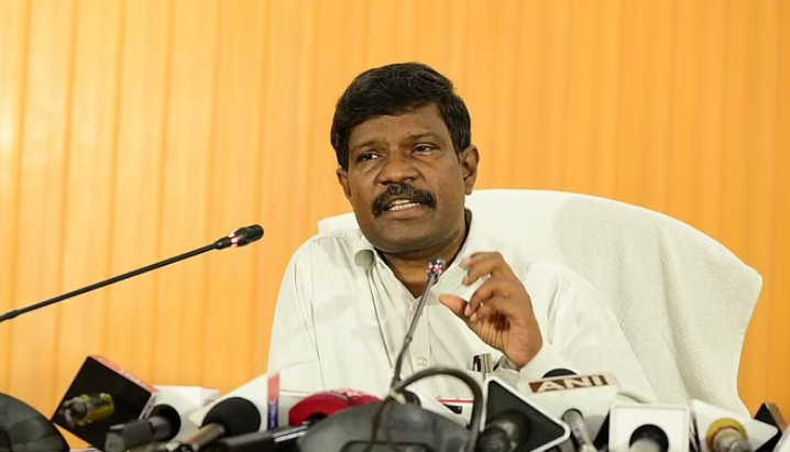 Photo of उत्तराखंड : घर-घर पहली बार किया गया विशेष सर्वे, जानिये क्यों?